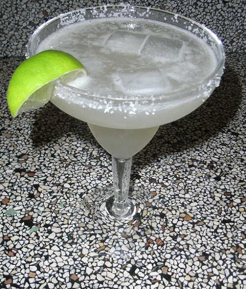 It may not look like but this cocktail has a lot of technology behind it Hi tech cocktails 4